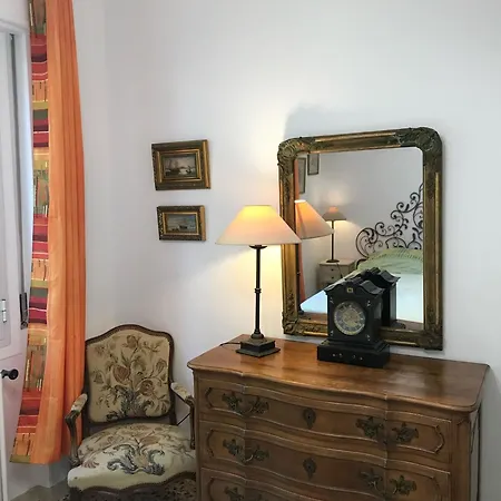 Eden Roc Apartament